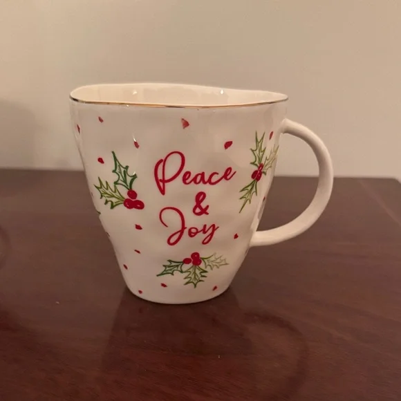 Lenox Holiday Mug Set - Red, Green, and White - set of four (4) mugs - Picture 5 of 8